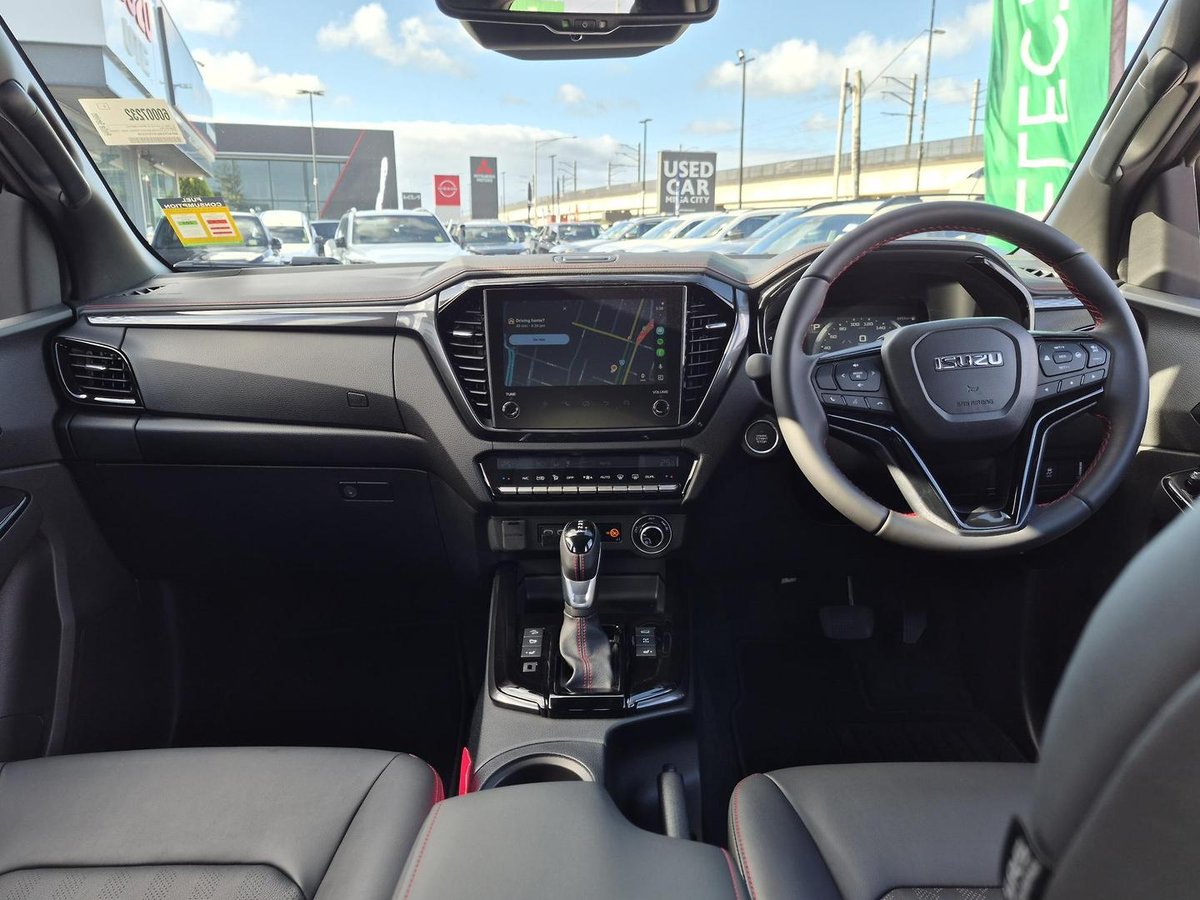 2026 Isuzu D-MAX X-TERRAIN MY25.5 4X4 Dual Range image 15