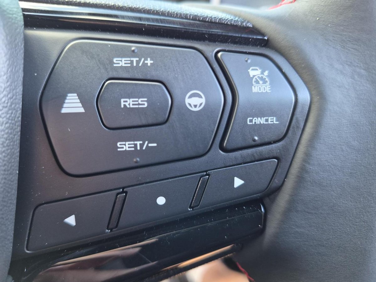 2026 Isuzu D-MAX X-TERRAIN MY25.5 4X4 Dual Range image 10