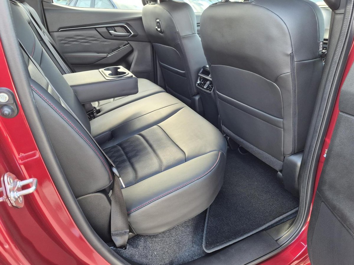 2026 Isuzu D-MAX X-TERRAIN MY25.5 4X4 Dual Range image 14