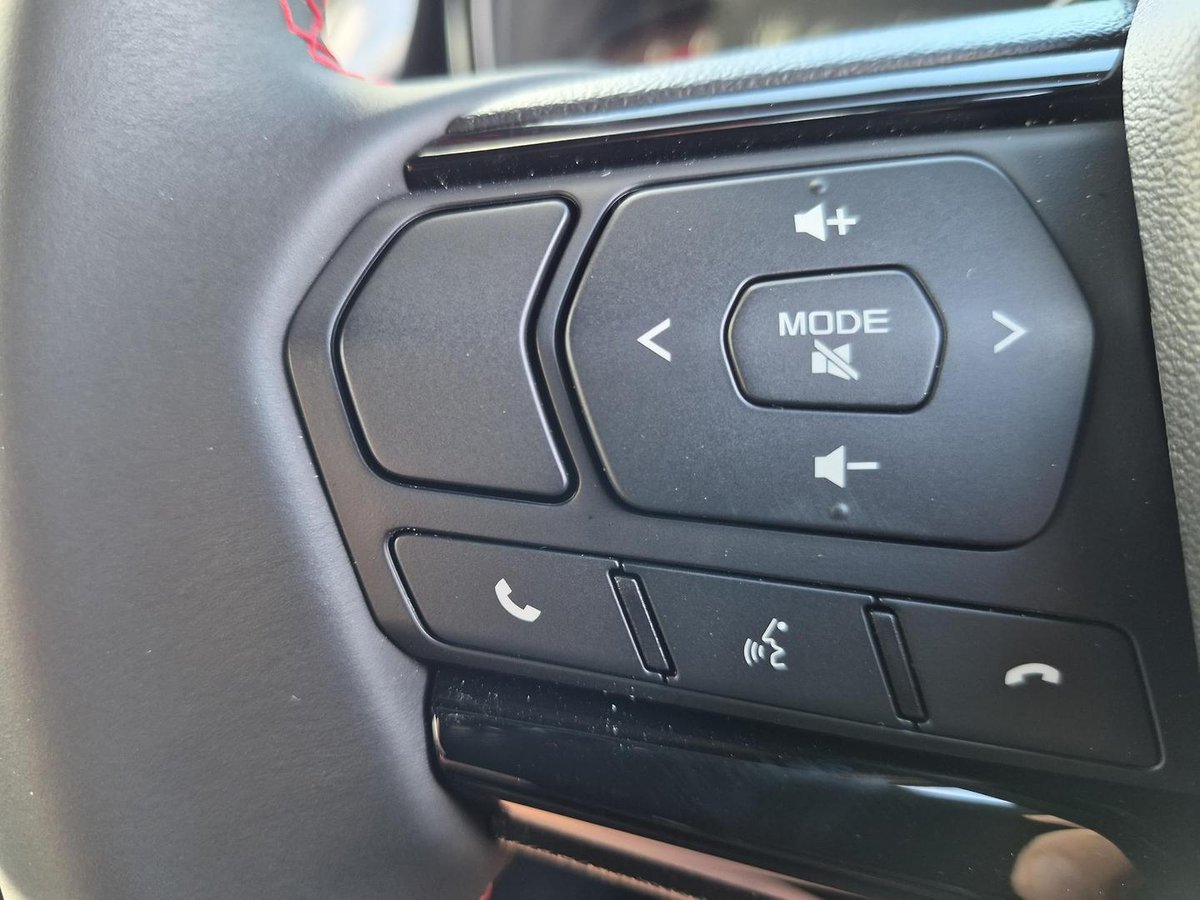 2026 Isuzu D-MAX X-TERRAIN MY25.5 4X4 Dual Range image 9
