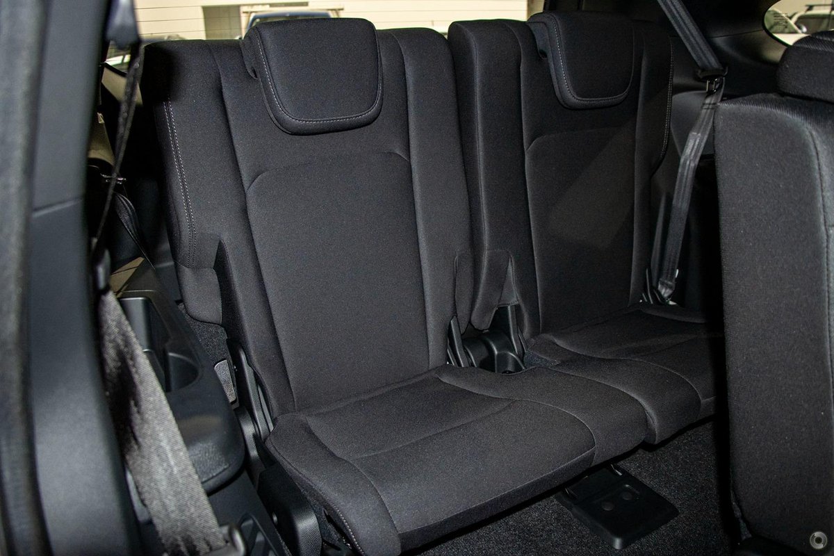 2026 Isuzu MU-X LS-M MY25.5 4x2 image 8