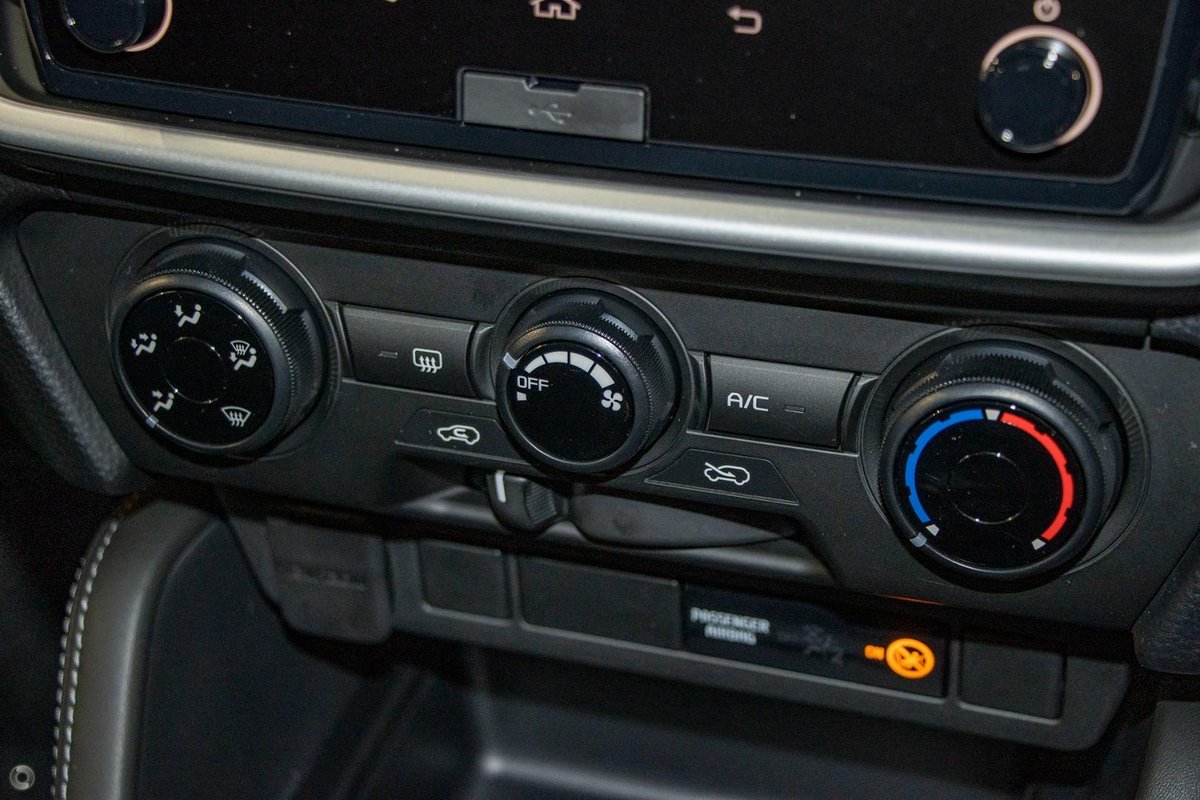 2026 Isuzu MU-X LS-M MY25.5 4x2 image 13