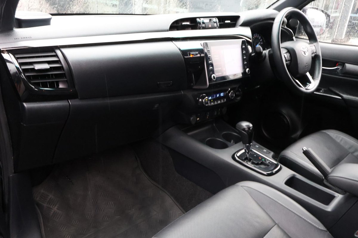 2022 Toyota Hilux image 26