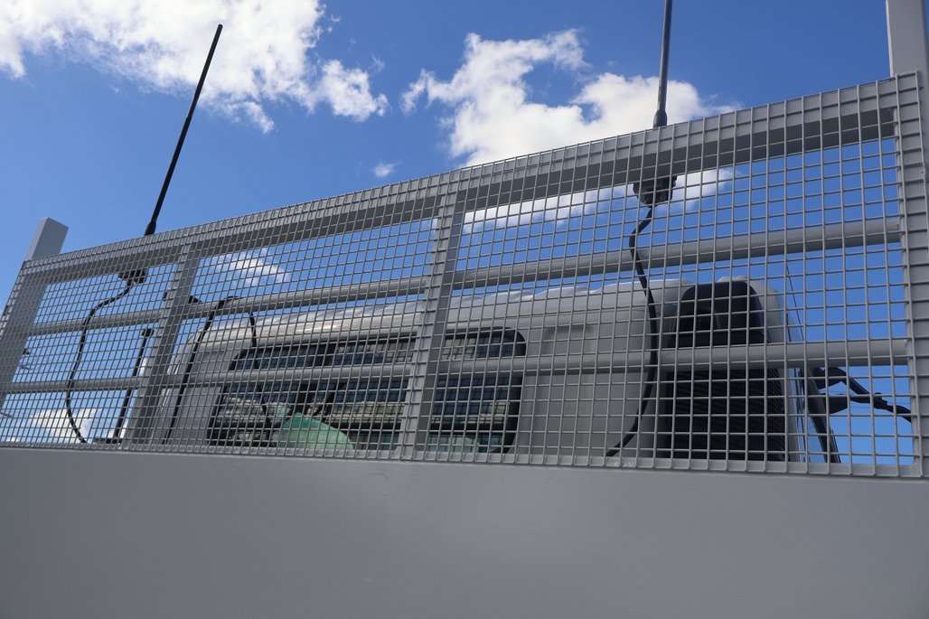 2019 HINO 300 817 image 15
