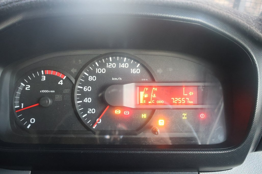 2019 Hino 300 817 image 19