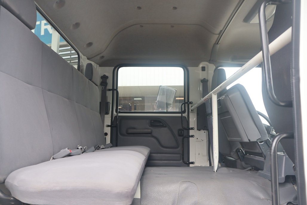 2015 Isuzu Ftr 900 image 12