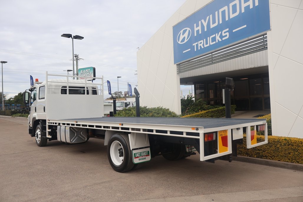 2015 Isuzu Ftr 900 image 3