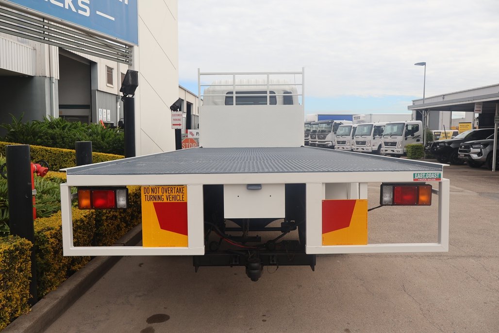 2015 Isuzu Ftr 900 image 8