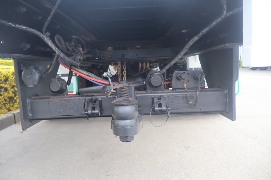 2015 Isuzu Ftr 900 image 9