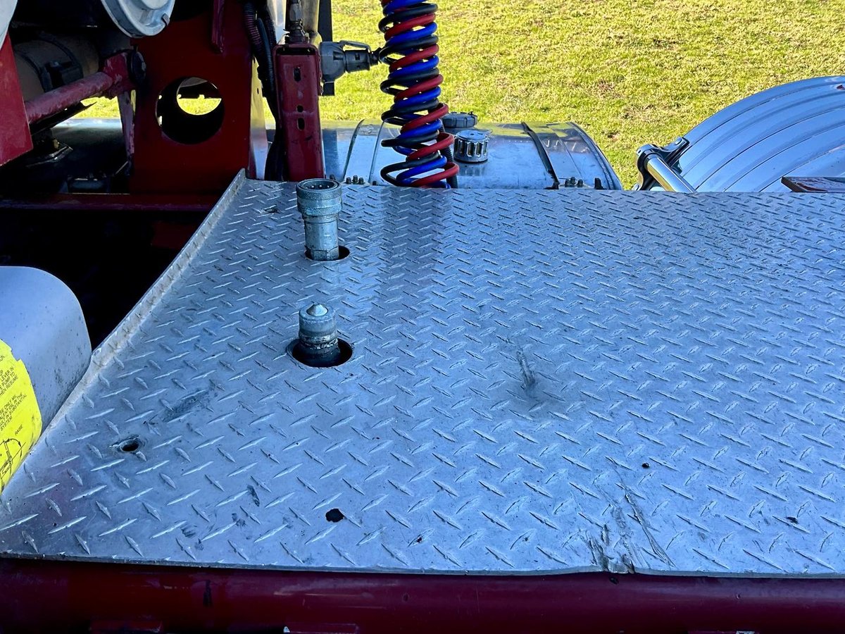 2010 Kenworth K100 Series K108 image 16