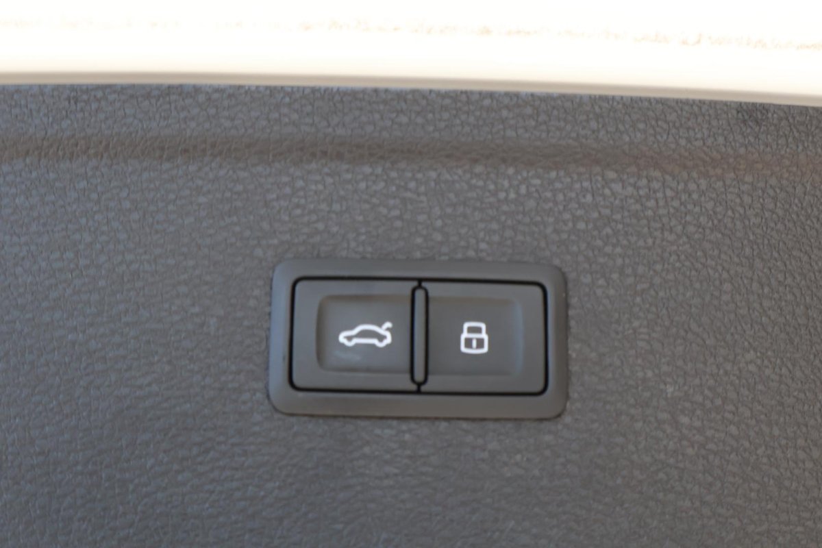 2022 Audi SQ5 TDI FY MY22 Four Wheel Drive image 32