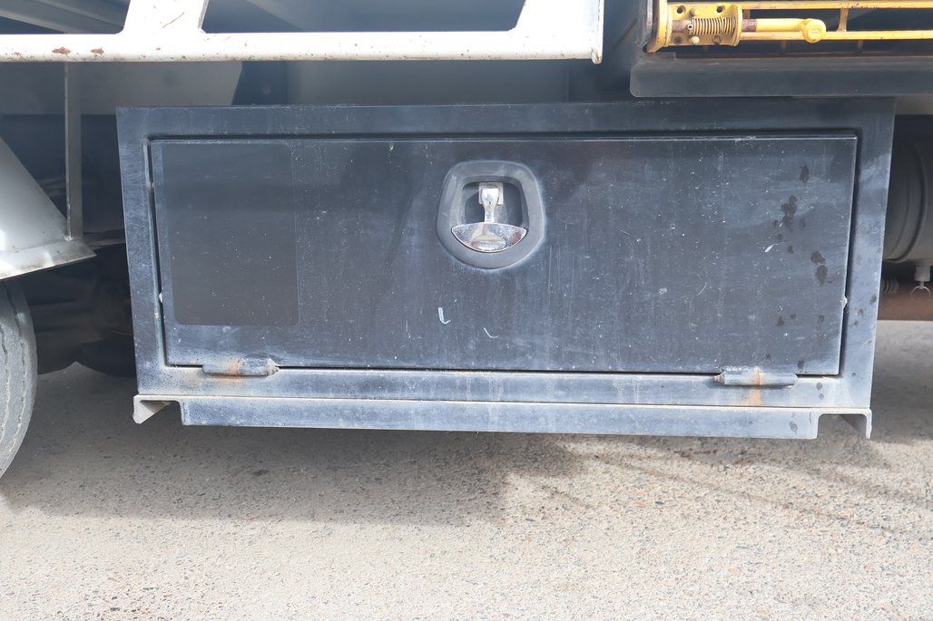 2018 Isuzu Frr 110/260 image 15