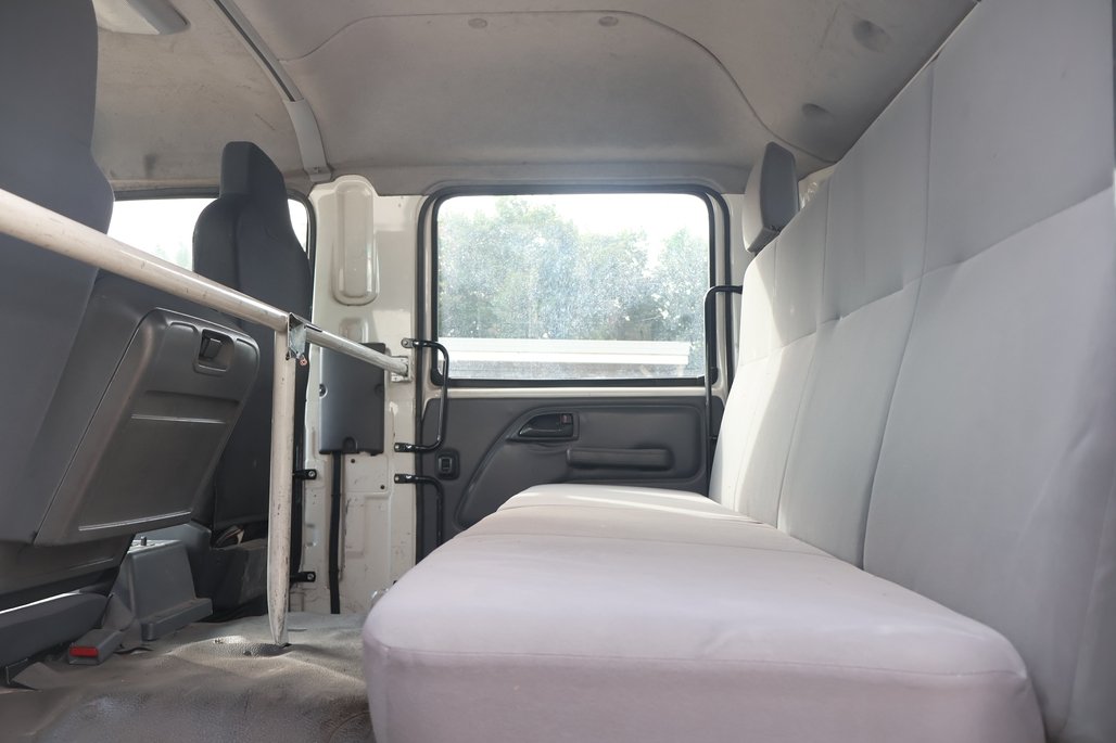 2018 Isuzu Frr 110/260 image 22