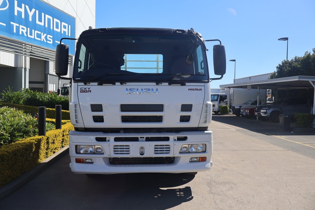 2017 ISUZU GIGA CXY image 13