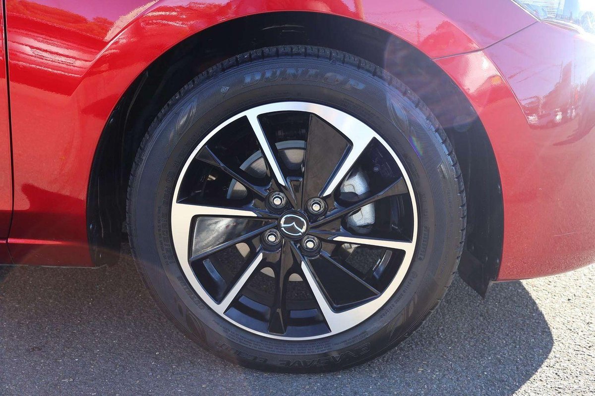 2024 Mazda 2 G15 GT DJ Series image 9