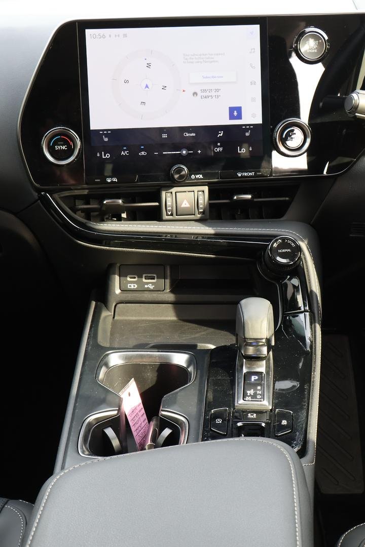 2022 Lexus NX 250 AAZA20R image 18