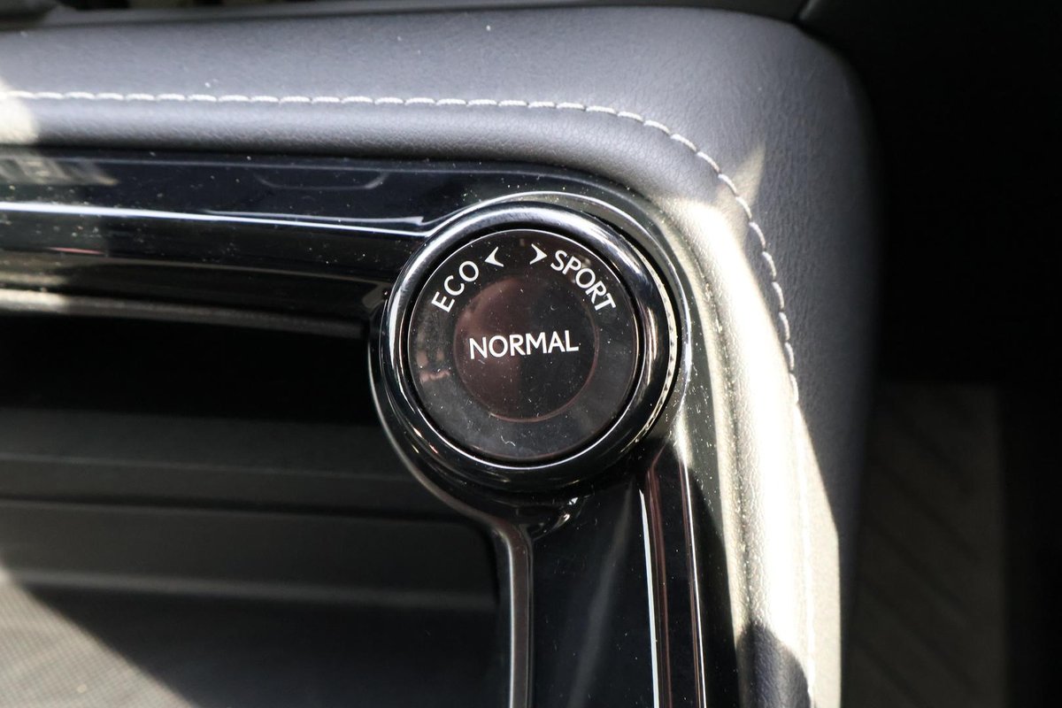 2022 Lexus NX 250 AAZA20R image 20