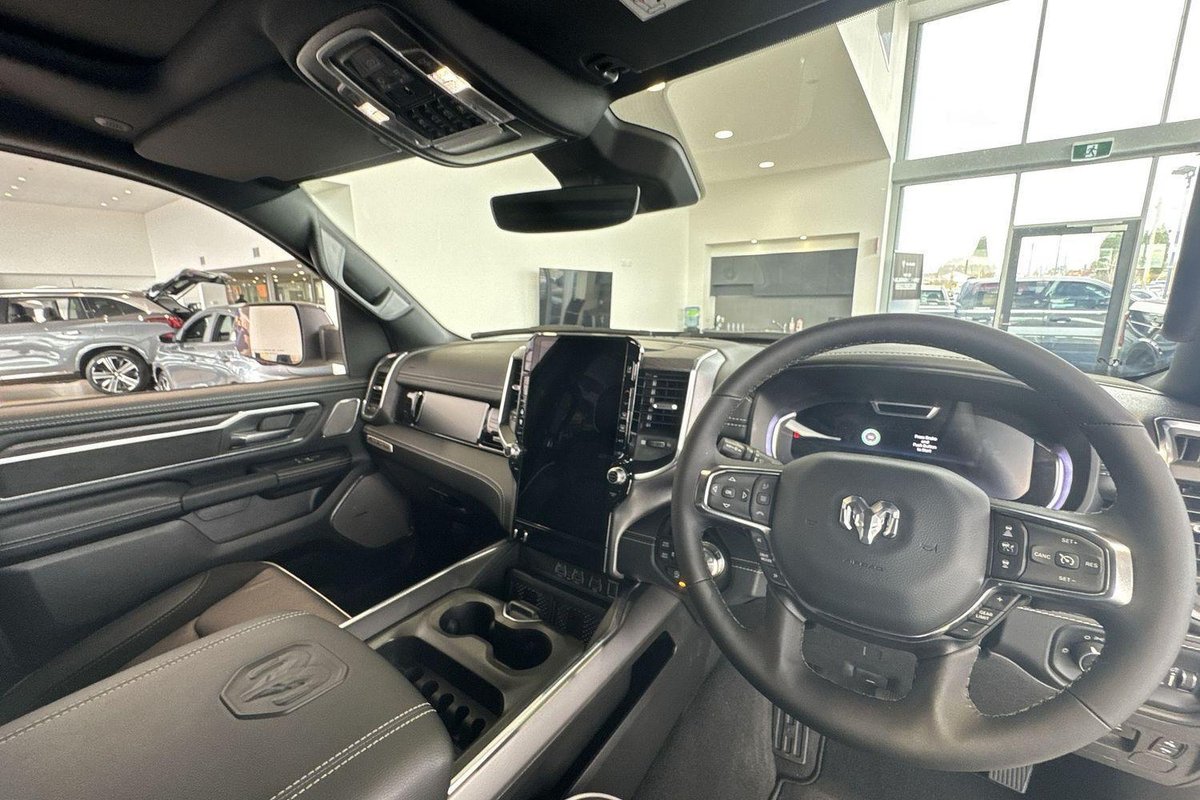2025 RAM 1500 Laramie Sport Hurricane SO RamBox DT MY25 4X4 Dual Range image 21