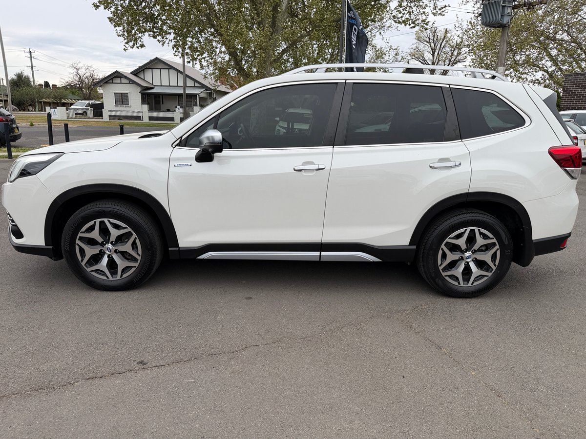 2022 SUBARU FORESTER HYBRID L (AWD) MY22 image 4