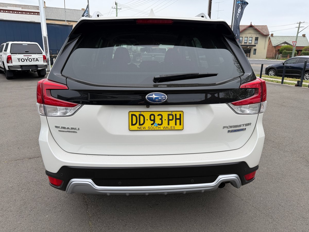 2022 SUBARU FORESTER HYBRID L (AWD) MY22 image 6