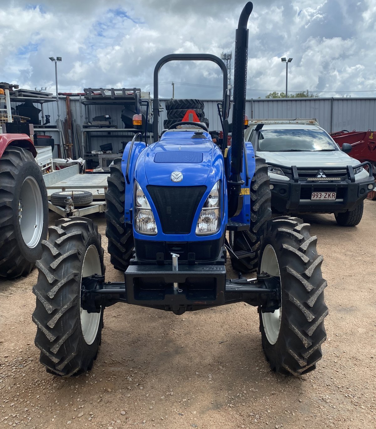 2024 NEW HOLLAND TT3.50 ROPS image 2