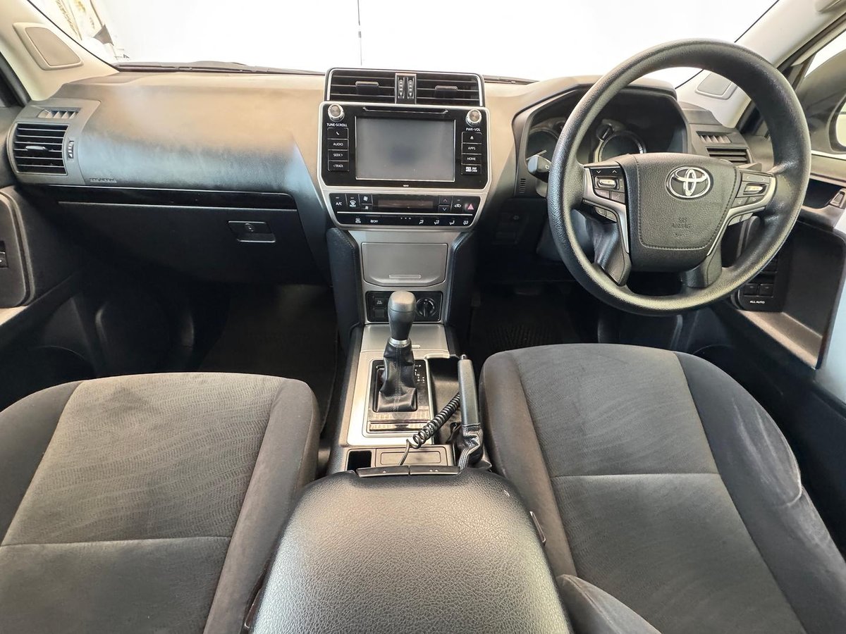 2019 Toyota Landcruiser Prado GX GDJ150R 4X4 Dual Range image 7