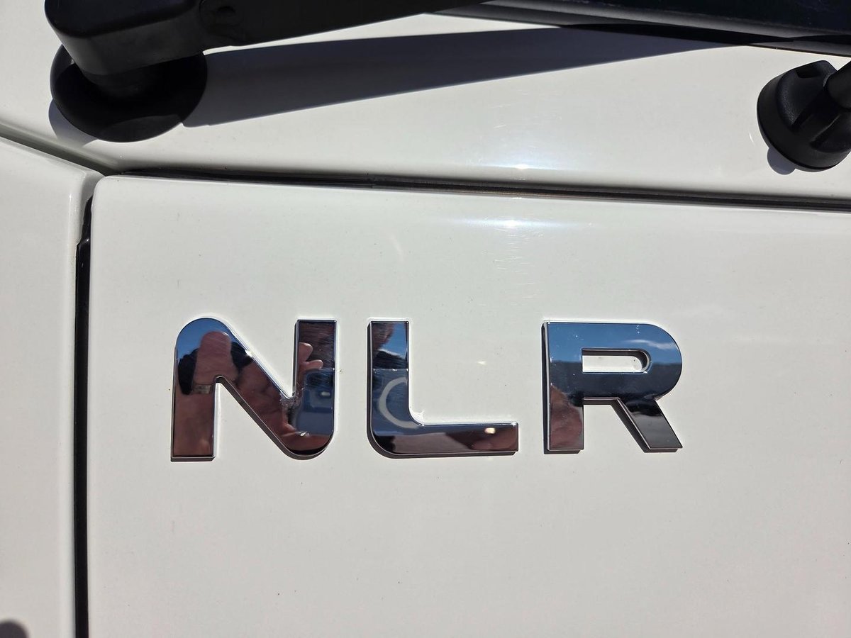 2024 Isuzu Nlr 45-150 Amt Mwb Car License Tray image 5