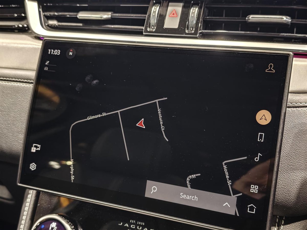 2025 Jaguar F-PACE PHEV P400e R-Dynamic SE 90th Anniversary Edition X761 MY26 AWD image 11