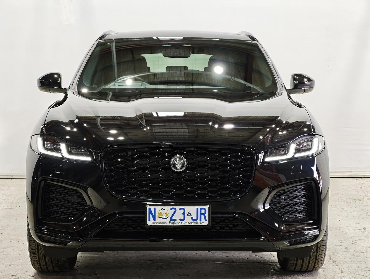 2025 Jaguar F-PACE PHEV P400e R-Dynamic SE 90th Anniversary Edition X761 MY26 AWD image 7