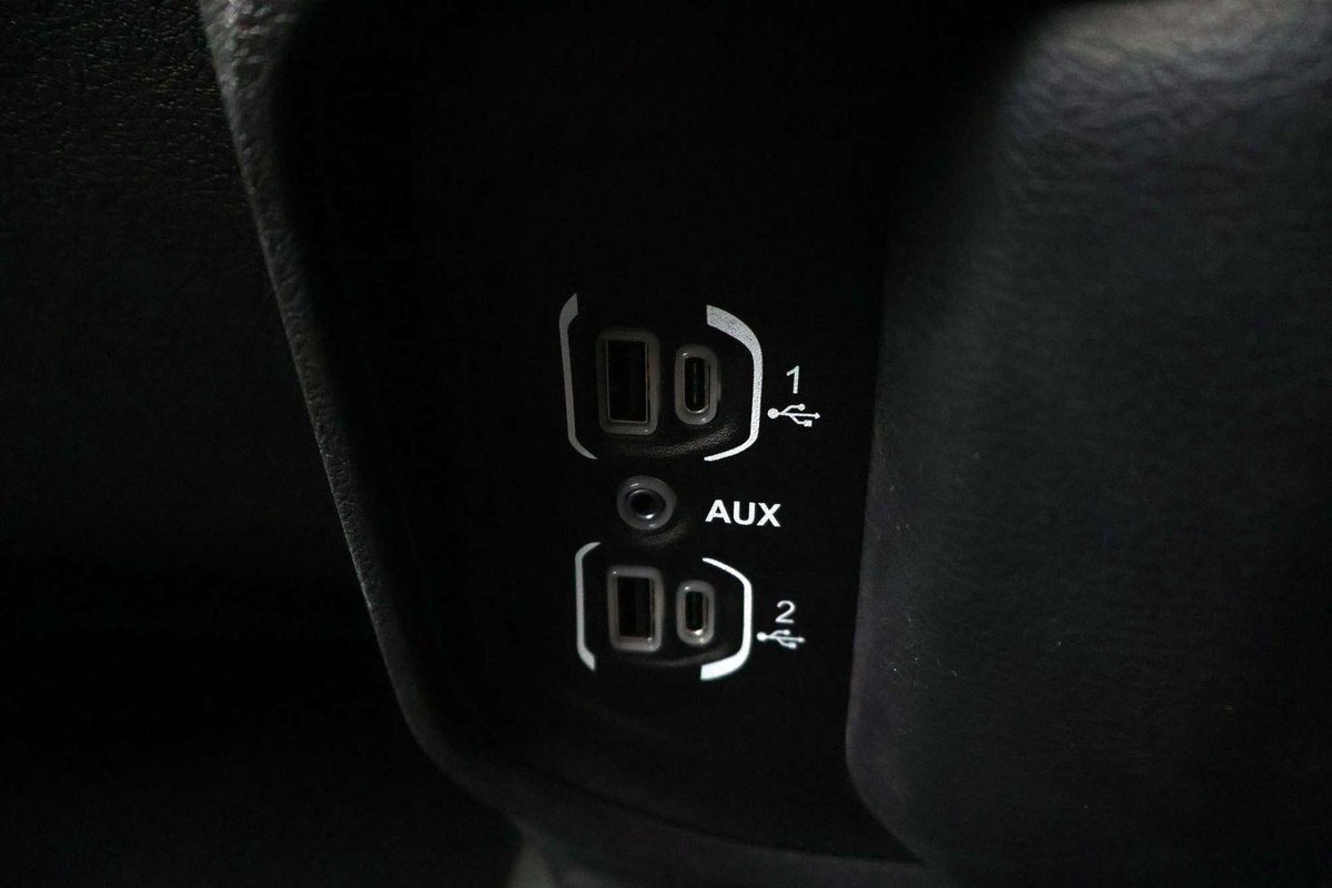 2023 RAM 1500 Big Horn DT MY24 4X4 Dual Range image 16