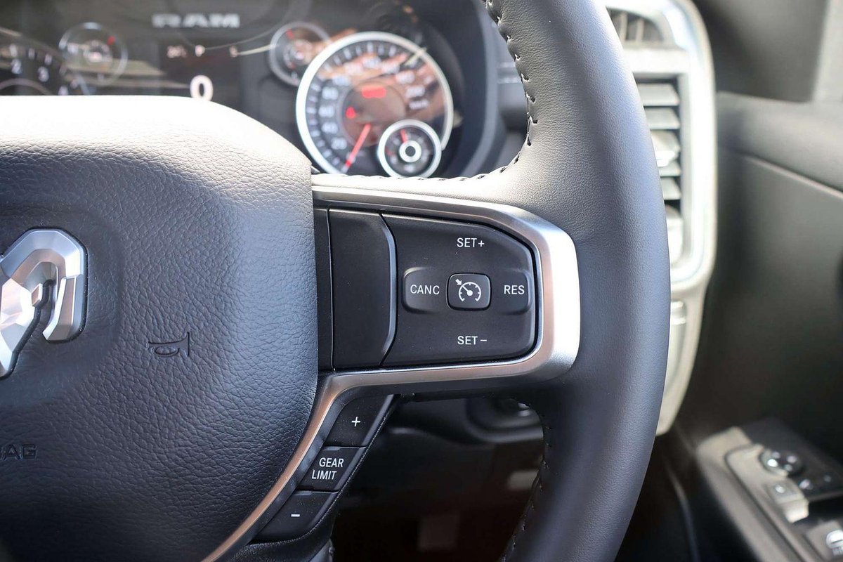 2023 RAM 1500 Big Horn DT MY24 4X4 Dual Range image 20