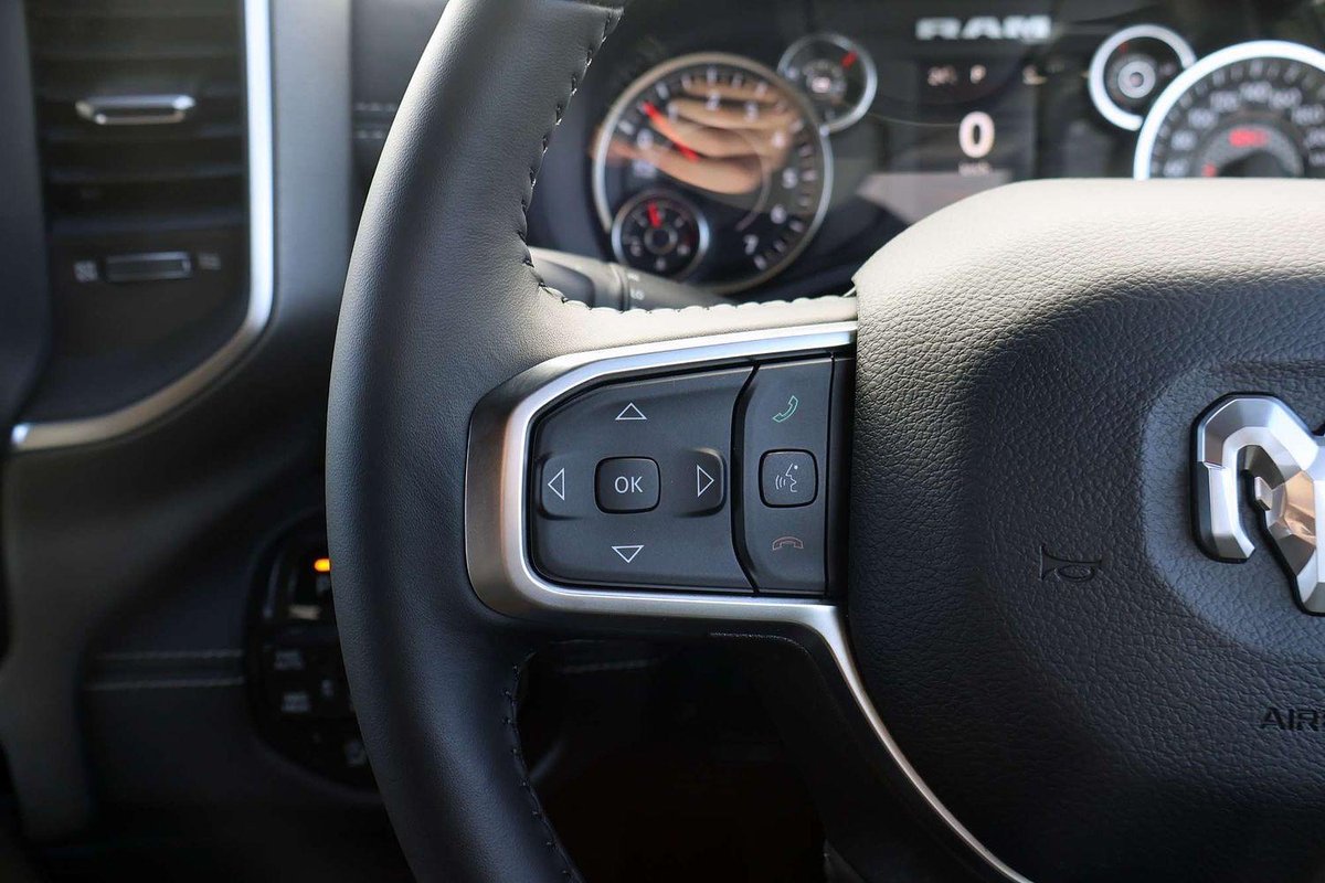 2023 RAM 1500 Big Horn DT MY24 4X4 Dual Range image 19