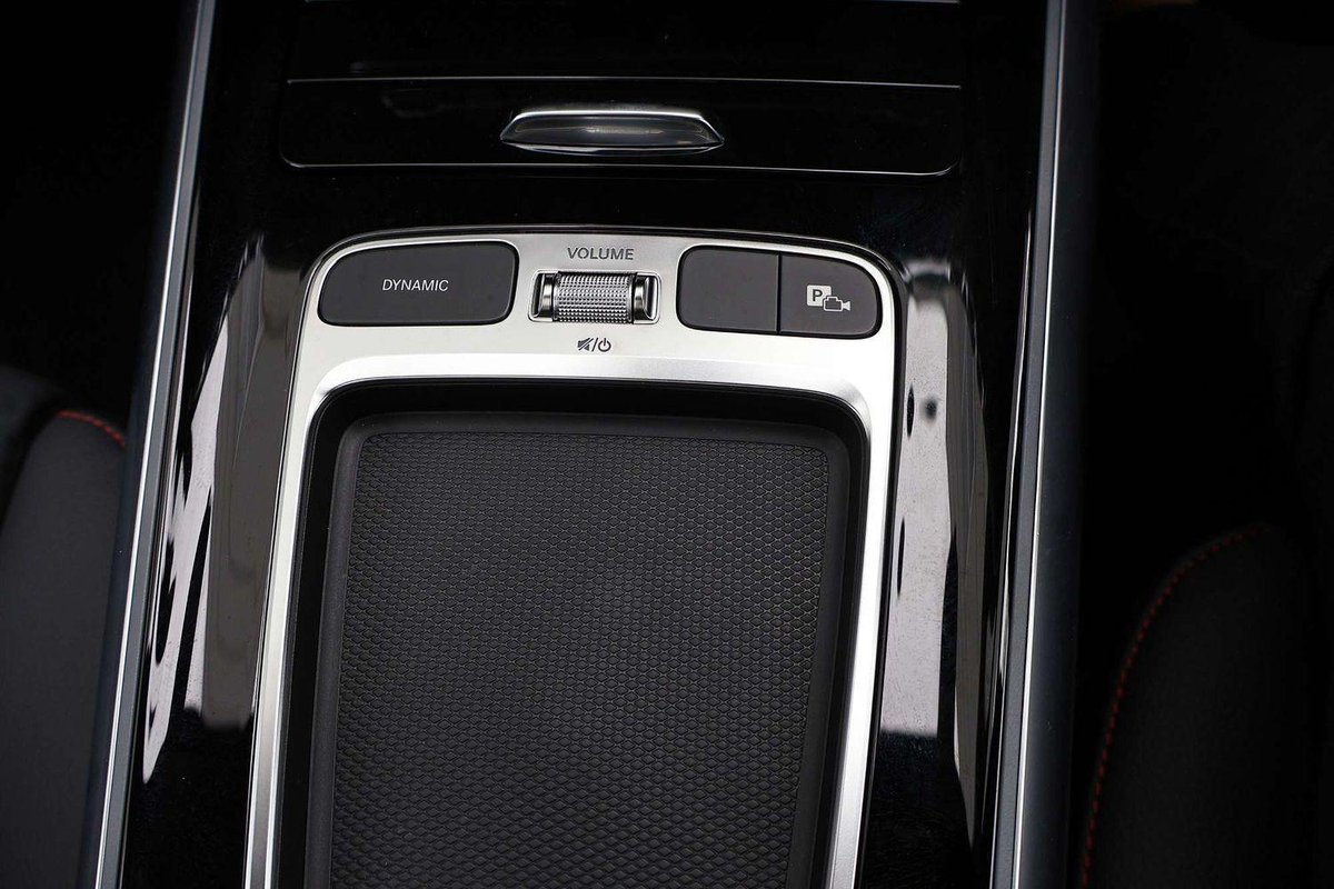 2025 Mercedes-Benz GLA-Class GLA200 H247 image 25