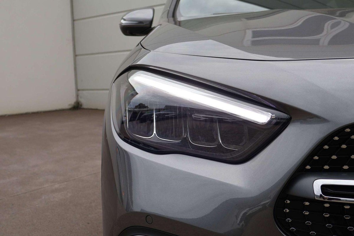 2025 Mercedes-Benz GLA-Class GLA200 H247 image 18