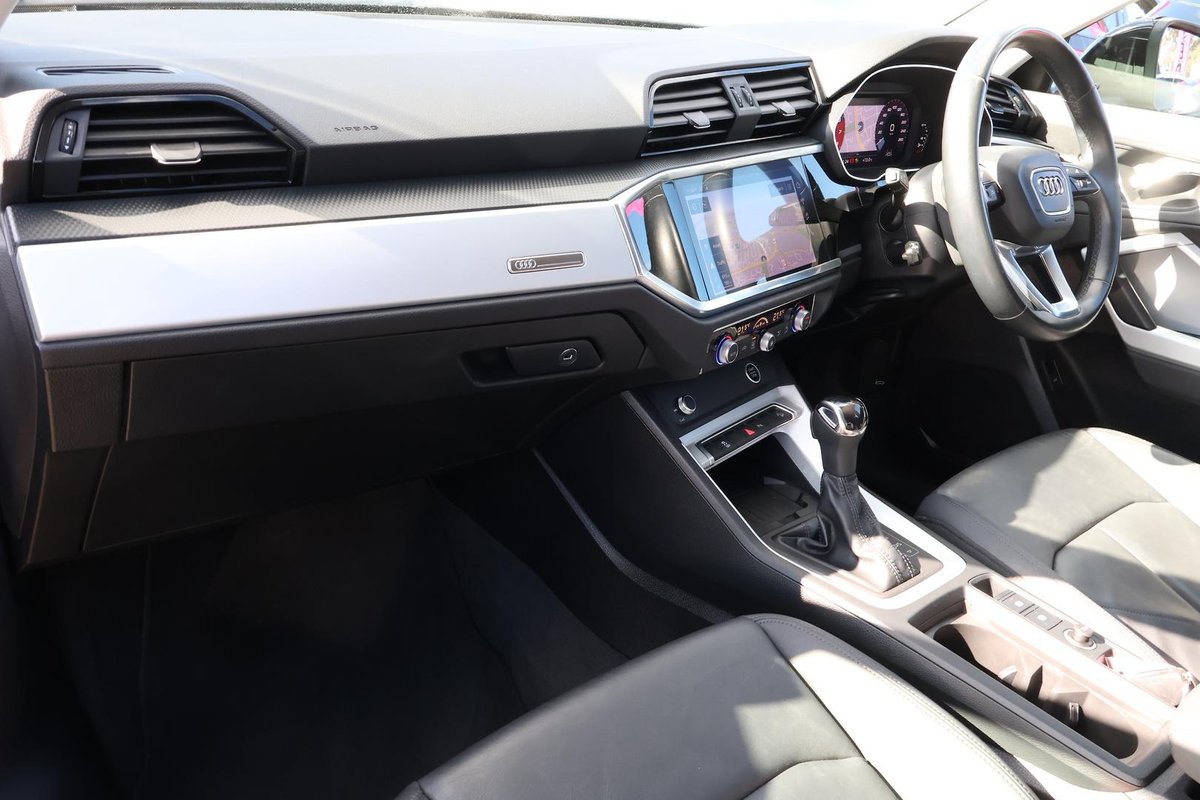 2021 Audi Q3 35 TFSI F3 MY21 image 23
