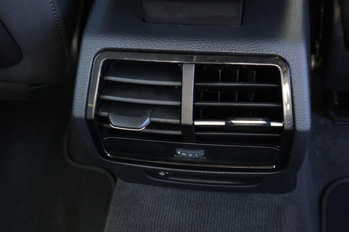 2021 Audi Q3 35 TFSI F3 MY21 image 22
