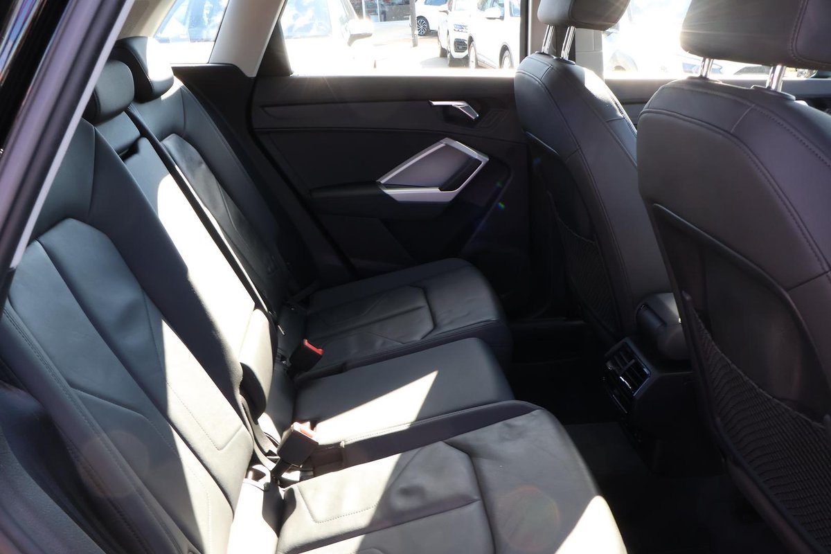 2021 Audi Q3 35 TFSI F3 MY21 image 21