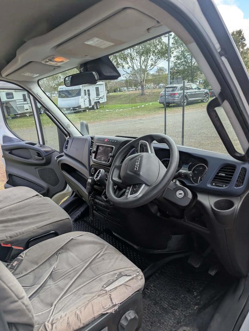 2021 Iveco Daily 45C18 Tradie Made image 10