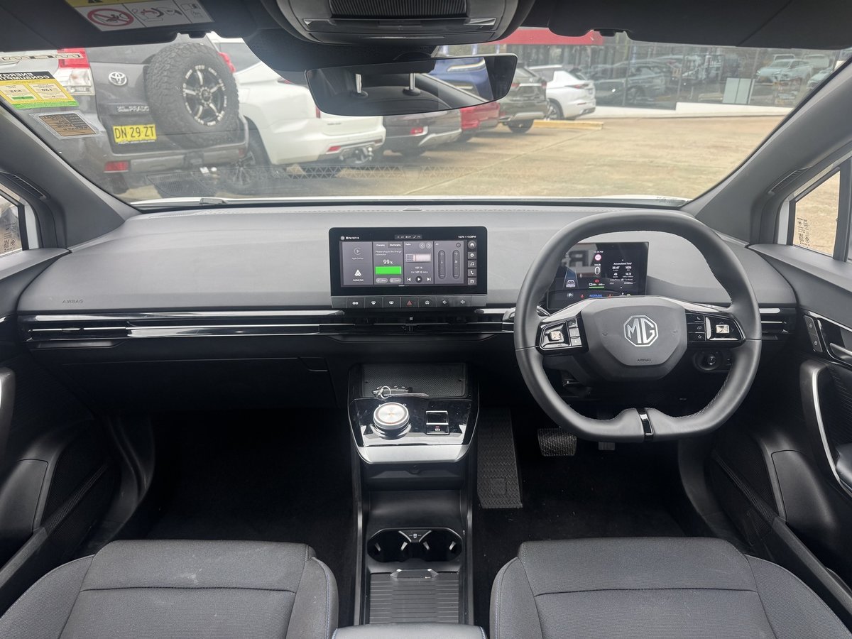2024 MG MG4 Excite 64 150kW MEH32 MY24 image 15