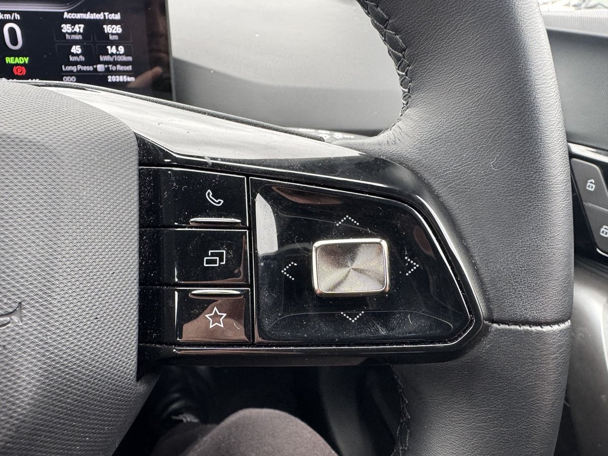 2024 MG MG4 Excite 64 150kW MEH32 MY24 image 19