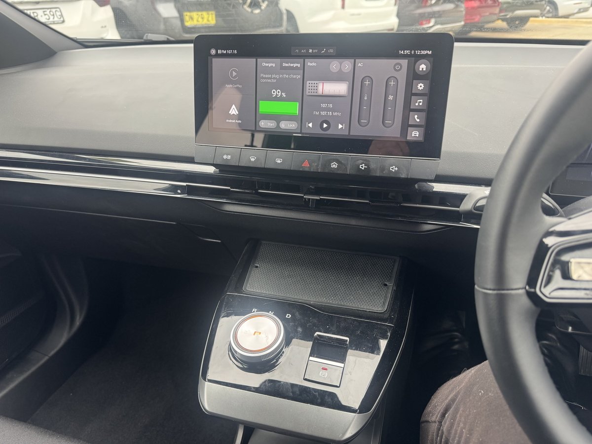 2024 MG MG4 Excite 64 150kW MEH32 MY24 image 21