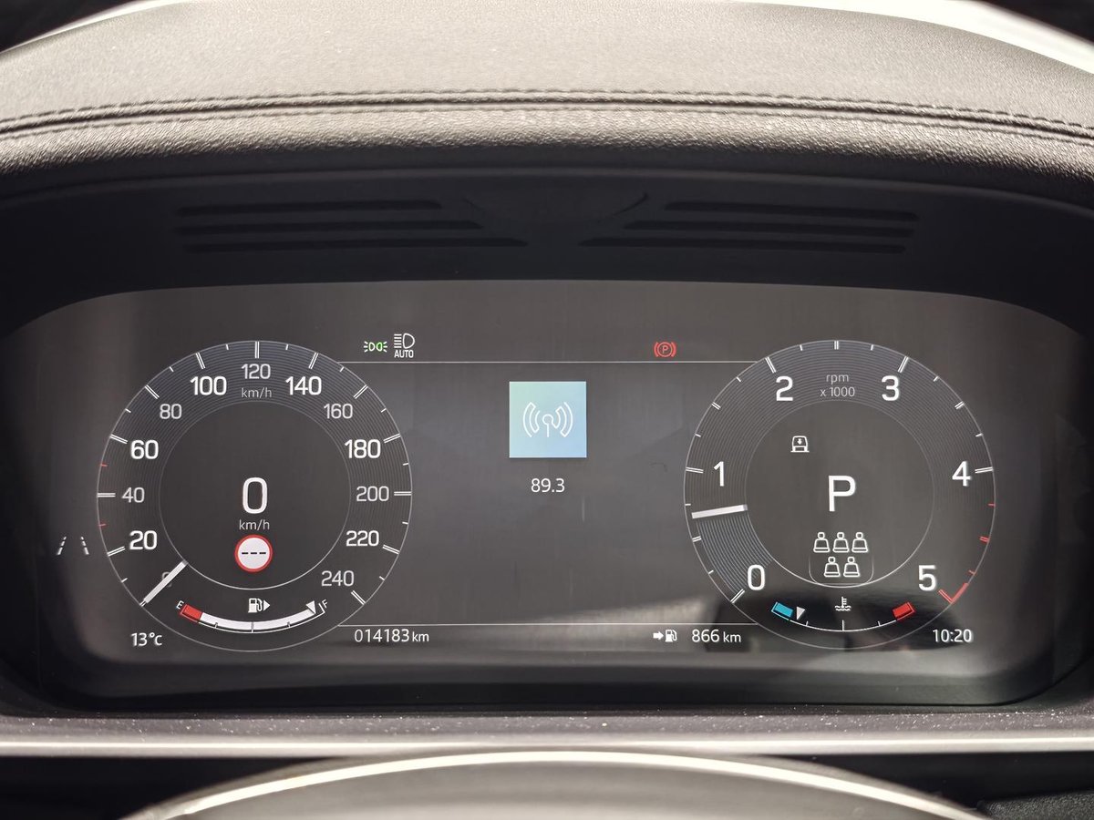 2025 Land Rover Discovery D350 S Series 5 MY25 4X4 image 16