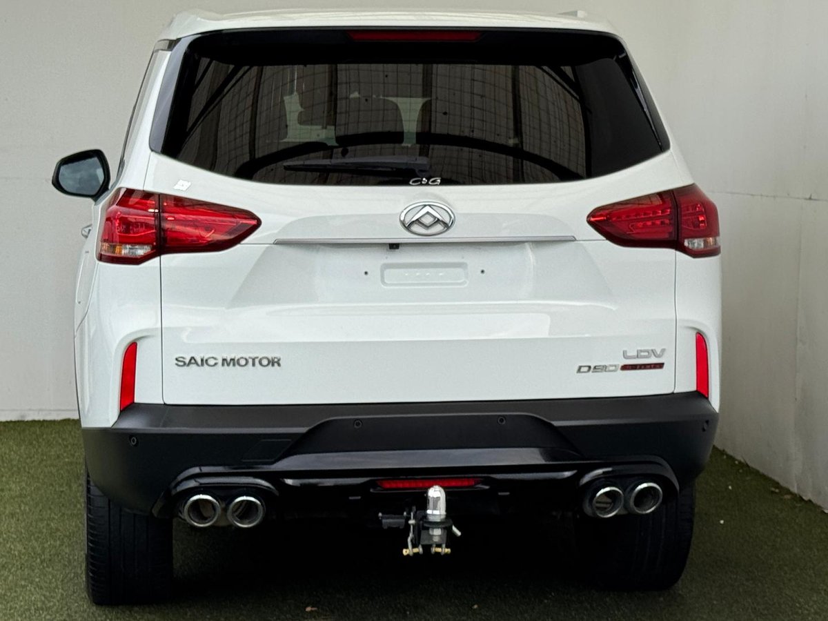 2024 LDV D90 Executive SV9A 4X4 Dual Range image 25