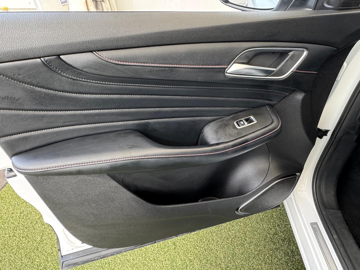 2022 MG HS Plus EV Essence SAS23 MY22 image 17