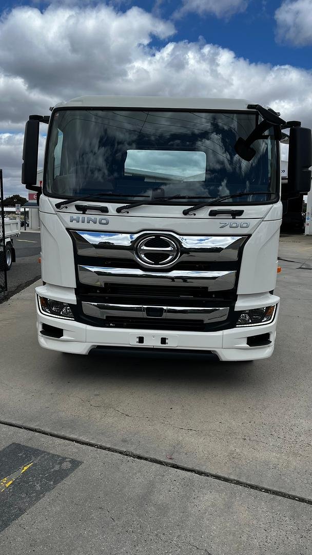 2026 Hino 700 Series FH 1832 image 41