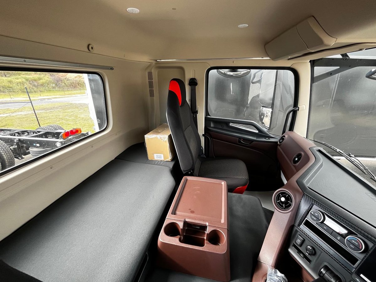 2026 Hino 700 Series FH 1832 image 16