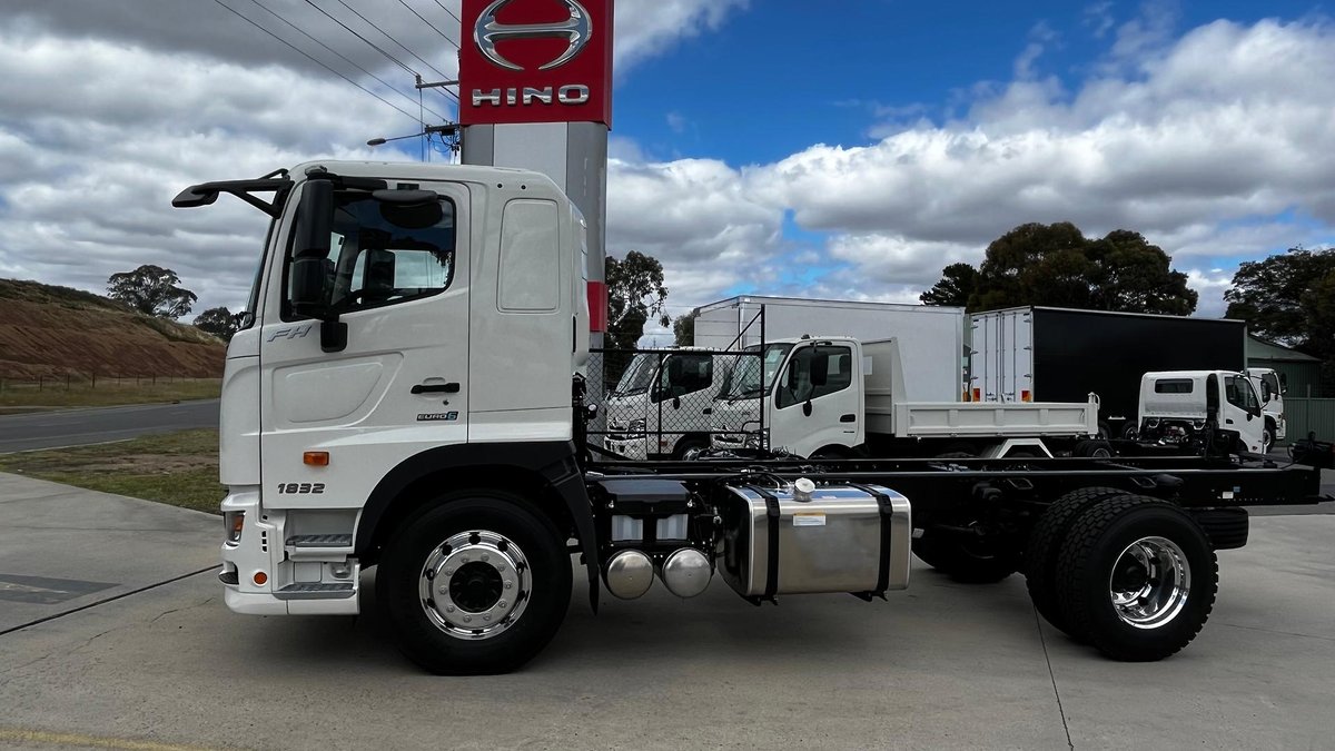 2026 Hino 700 Series FH 1832 image 47
