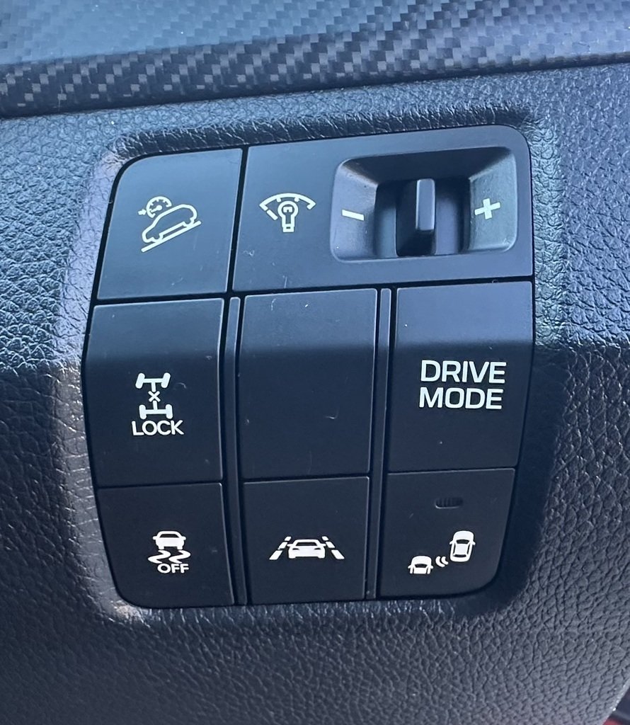 2016 Hyundai Santa Fe Highlander DM3 Series II MY16 4X4 On Demand image 30