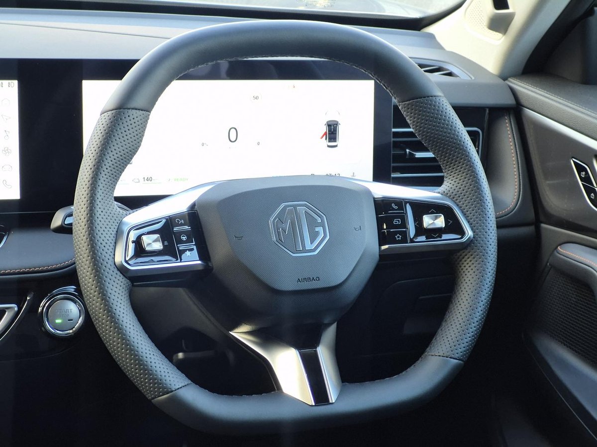 2025 MG HS Super Hybrid Excite AS33P MY25 image 10