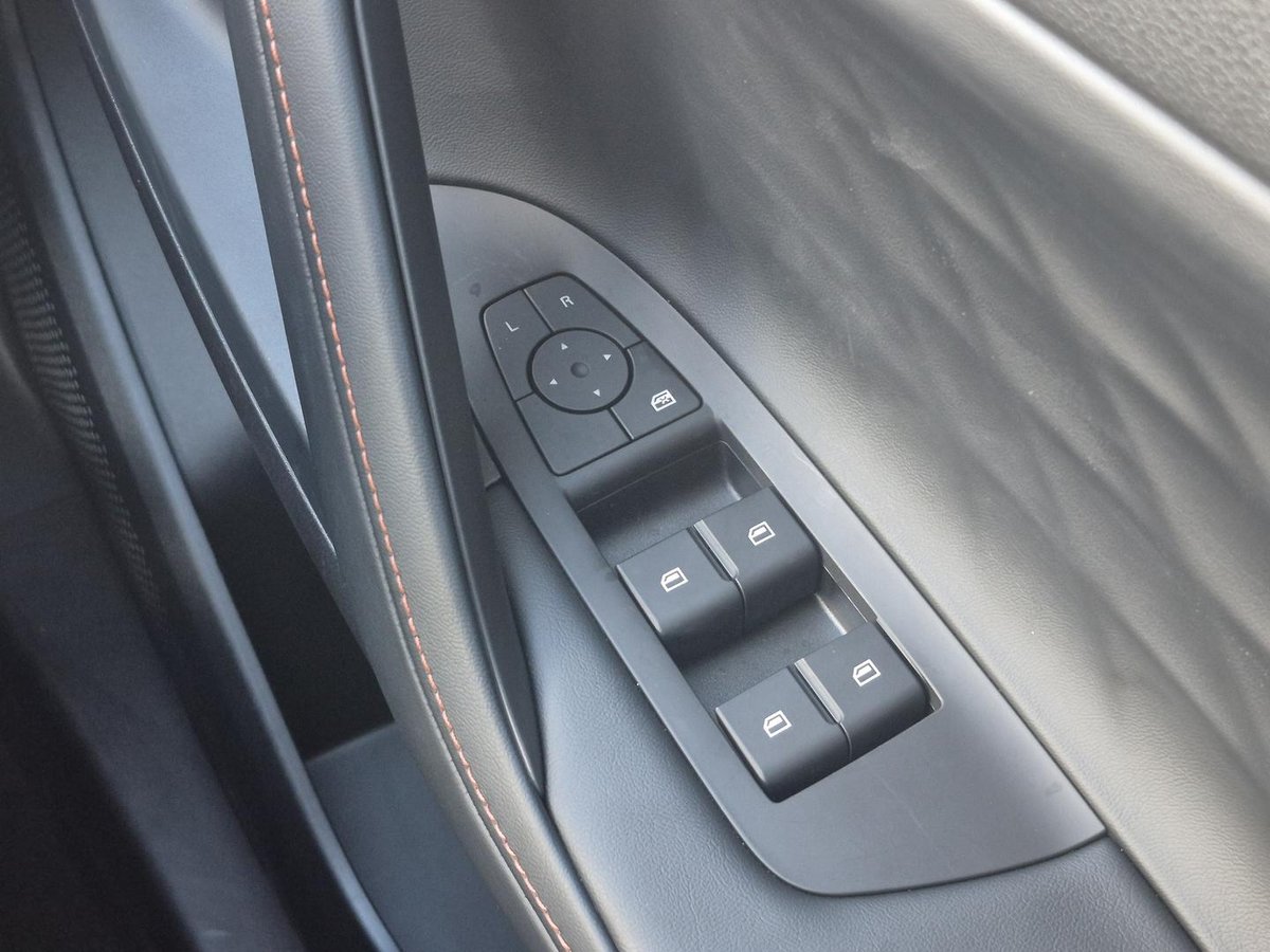 2025 MG HS Super Hybrid Excite AS33P MY25 image 16